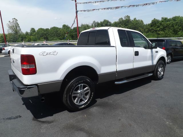 2004 Ford F150 XL 2WD Reg Cab