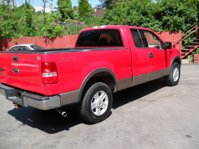 2004 Ford F150 XL 2WD Reg Cab