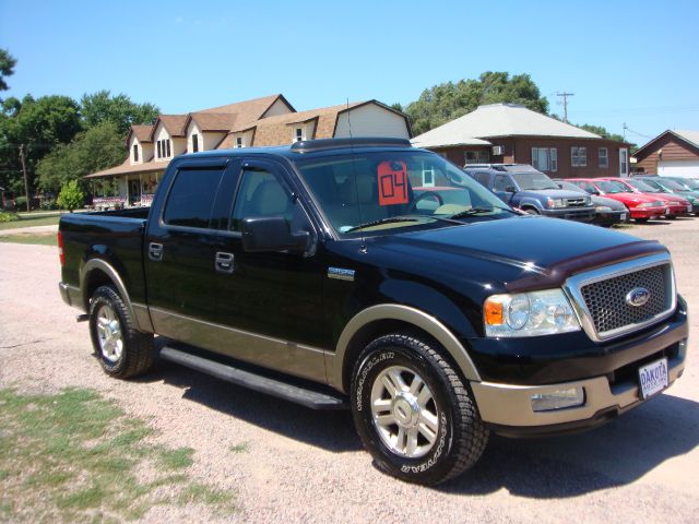 2004 Ford F150 Club Cab 131 WB