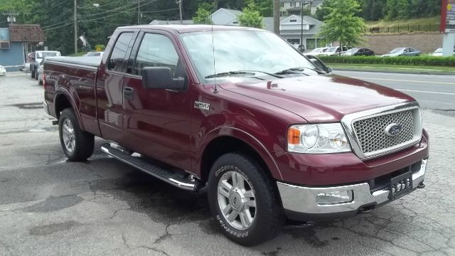 2004 Ford F150 Regular-long-laramie-325 HP 5.9L Diesel-4wd-1 OWNE