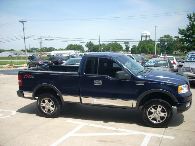 2004 Ford F150 XL Supercab Short Bed 2WD