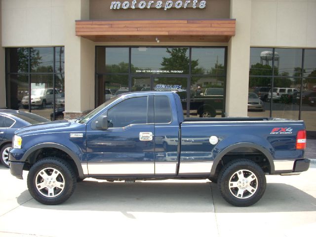 2004 Ford F150 XL Supercab Short Bed 2WD