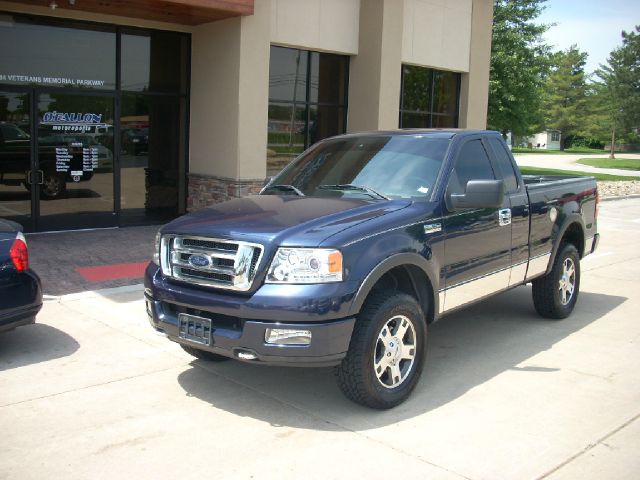 2004 Ford F150 XL Supercab Short Bed 2WD