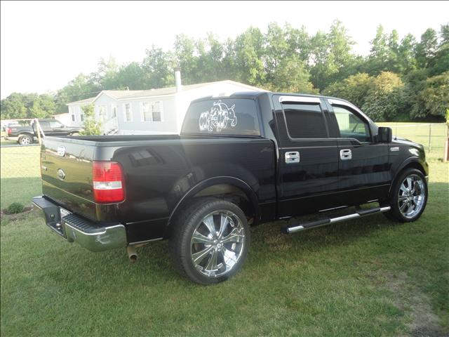 2004 Ford F150 1500lspick UP Truck