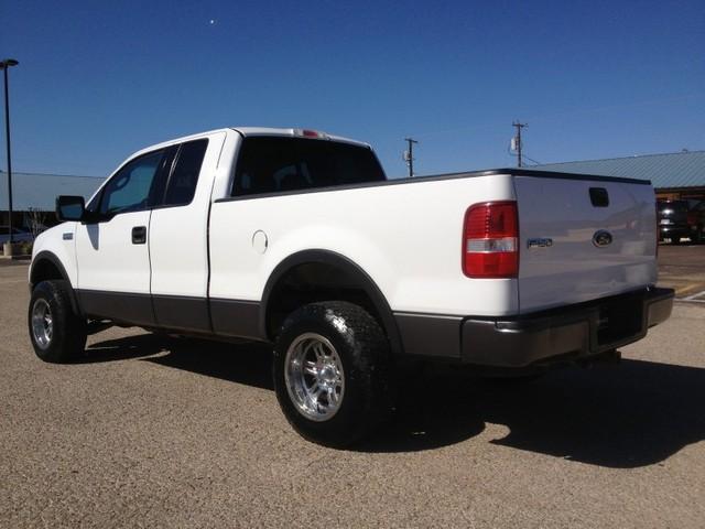 2004 Ford F150 ESi