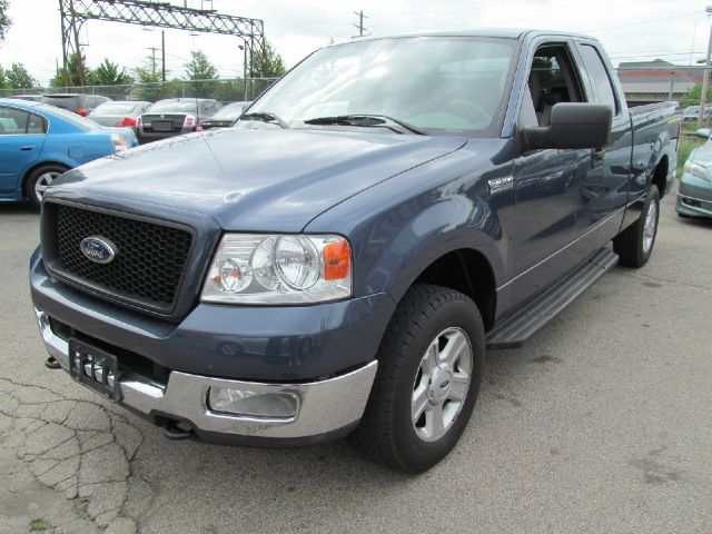 2004 Ford F150 XL 2WD Reg Cab