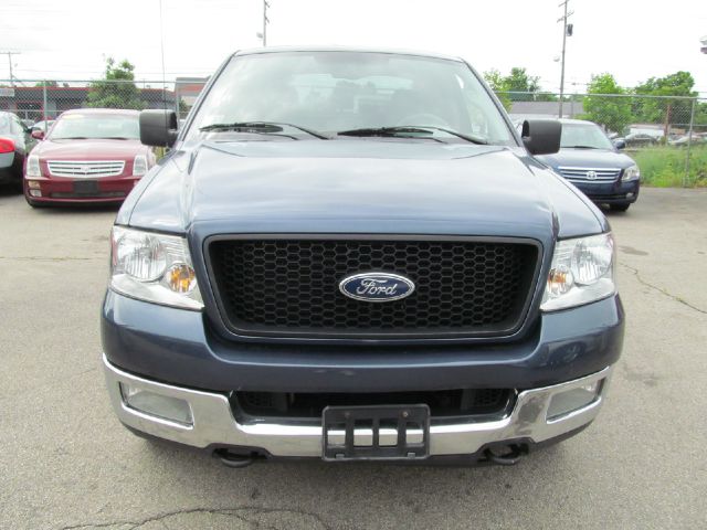 2004 Ford F150 XL 2WD Reg Cab