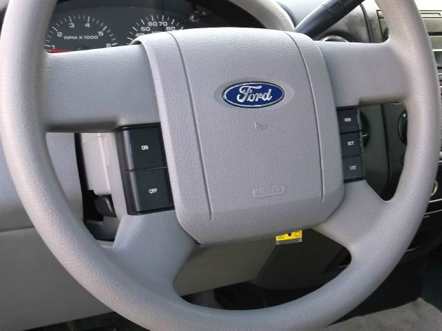 2004 Ford F150 XLT Supercrew Short Bed 2WD