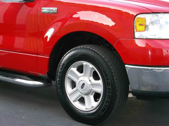 2004 Ford F150 XLT Supercrew Short Bed 2WD