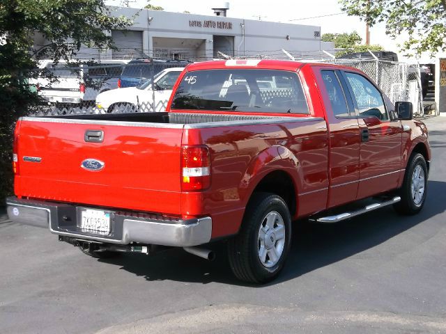 2004 Ford F150 XLT Supercrew Short Bed 2WD