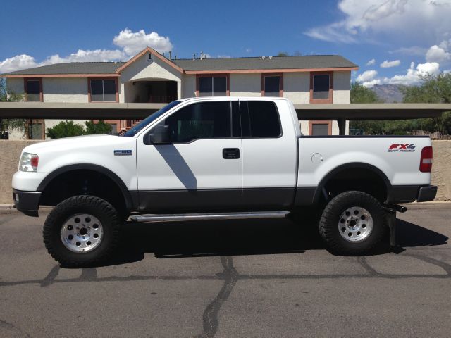 2004 Ford F150 XLT Supercrew Short Bed 2WD