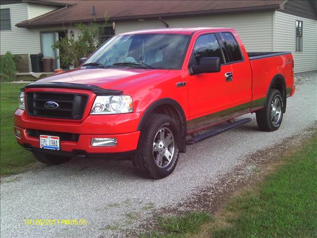 2004 Ford F150 EXT CAB 4WD 143.5wb