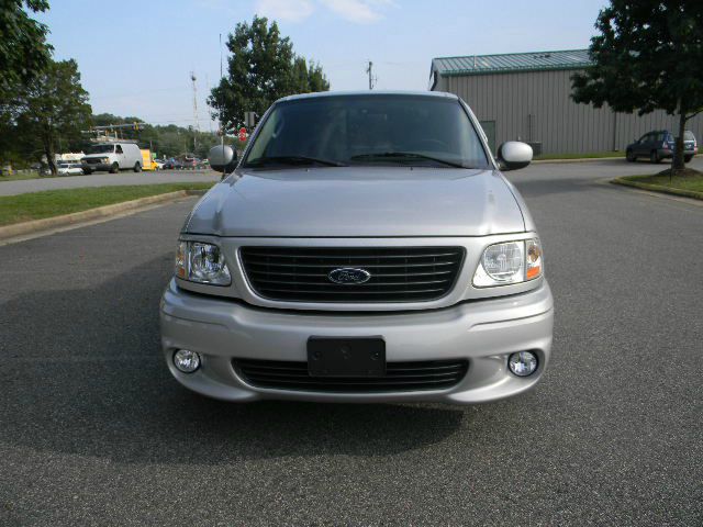 2004 Ford F150 GLS 4 Dr Sedan FWD