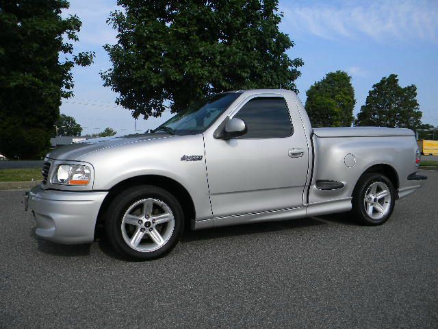 2004 Ford F150 GLS 4 Dr Sedan FWD