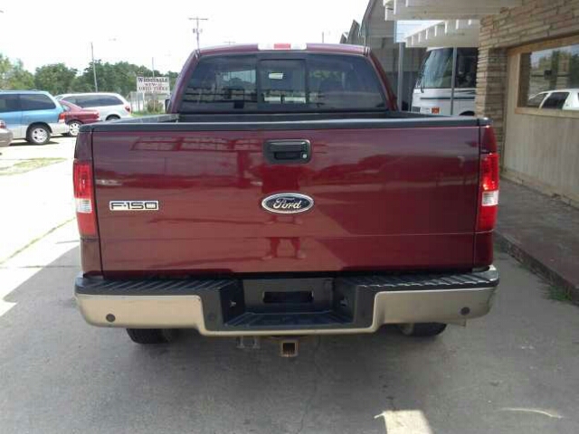 2004 Ford F150 REG CAB 119.