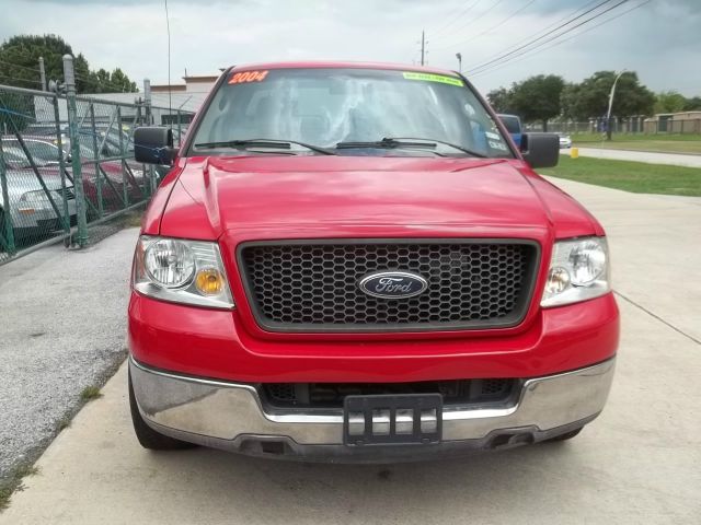 2004 Ford F150 SL Short Bed 2WD