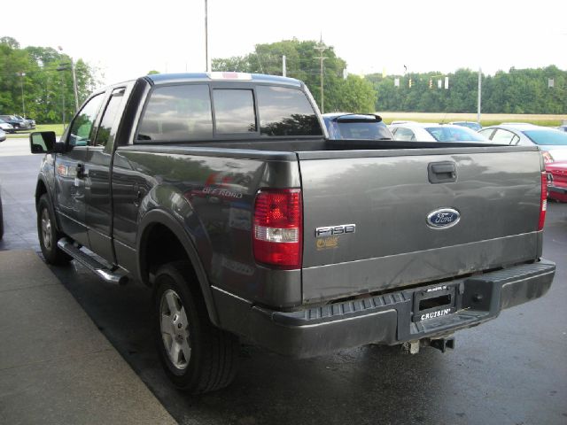 2004 Ford F150 XLT Supercrew Short Bed 2WD