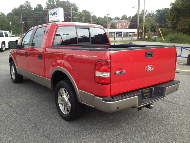 2005 Ford F150 Club Cab 131 WB