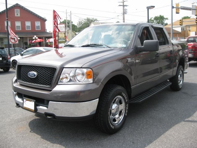 2005 Ford F150 2500 SL