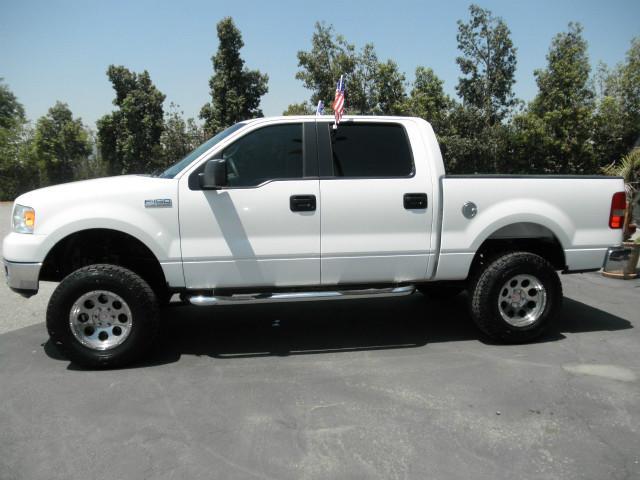 2005 Ford F150 SL 4x4 Regular Cab