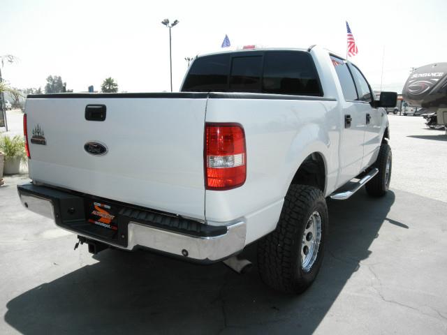 2005 Ford F150 SL 4x4 Regular Cab