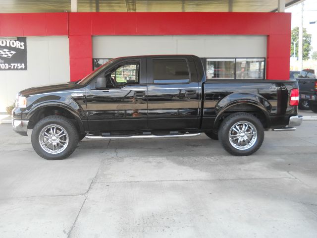 2005 Ford F150 XLT Supercrew Short Bed 2WD