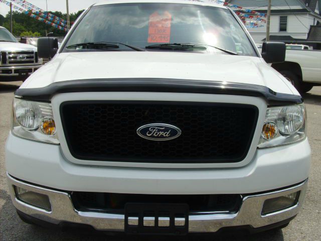 2005 Ford F150 SLE 5.3L V8 4WD 9 Passenger ABS TC