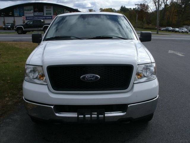 2005 Ford F150 ESi