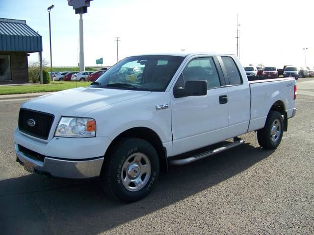 2005 Ford F150 XLT Supercrew Short Bed 2WD