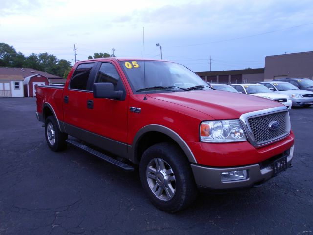 2005 Ford F150 XLT Supercrew Short Bed 2WD