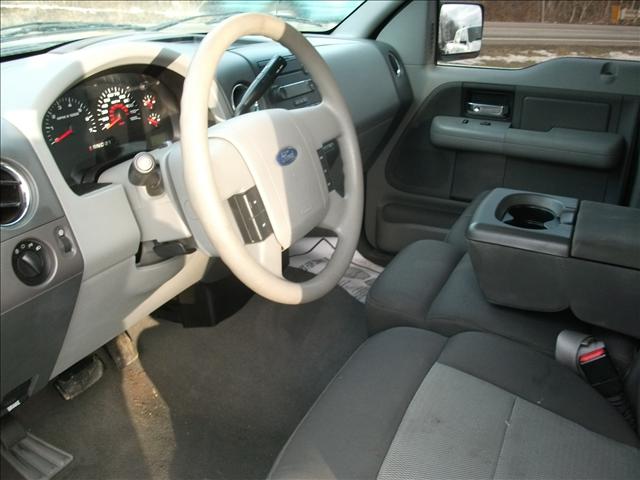 2005 Ford F150 ESi