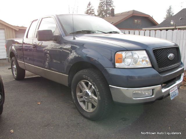 2005 Ford F150 XLT Supercrew Short Bed 2WD