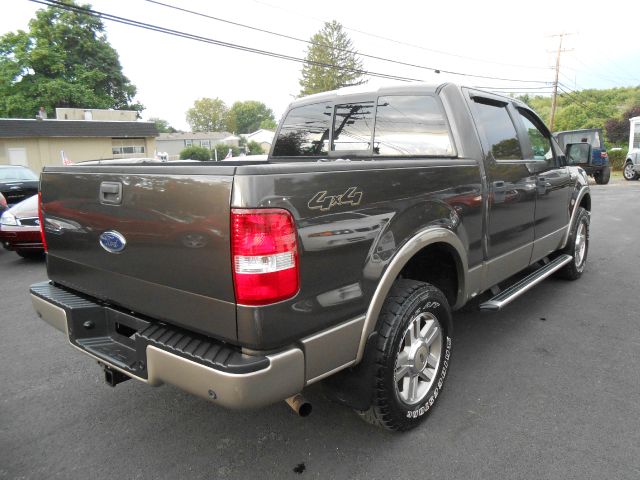 2005 Ford F150 XLT Supercrew Short Bed 2WD