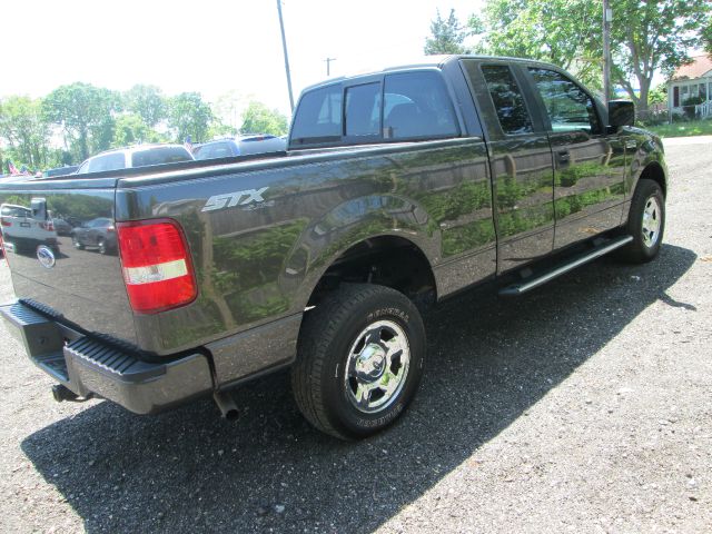 2005 Ford F150 XLT Supercrew Short Bed 2WD