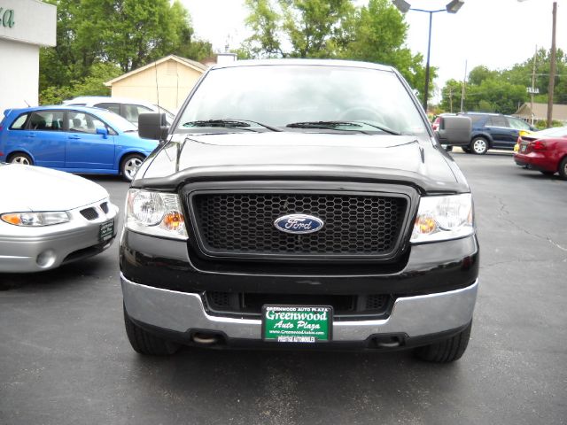 2005 Ford F150 XL 2WD Reg Cab