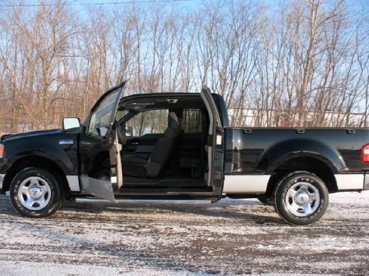 2005 Ford F150 XLT EXT. CAB DUEL Tanks