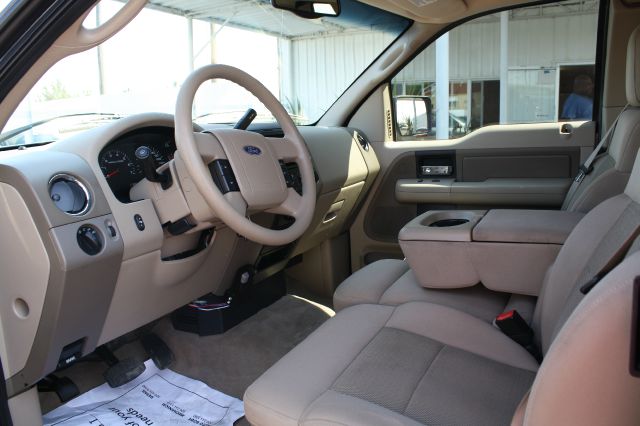 2005 Ford F150 SE Well Kept Alloy Wheels