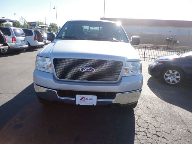 2005 Ford F150 XL 2WD Reg Cab