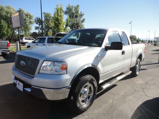 2005 Ford F150 XL 2WD Reg Cab