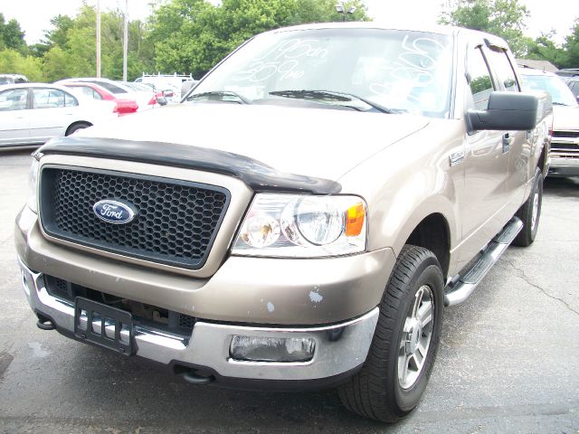 2005 Ford F150 XLT Supercrew Short Bed 2WD