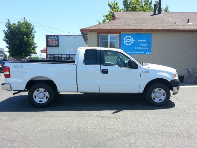 2005 Ford F150 LT Crew Cab