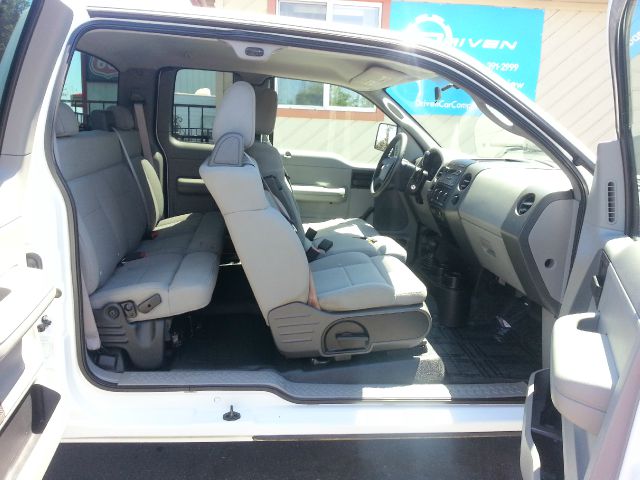 2005 Ford F150 LT Crew Cab