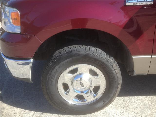 2005 Ford F150 SE Well Kept Alloy Wheels