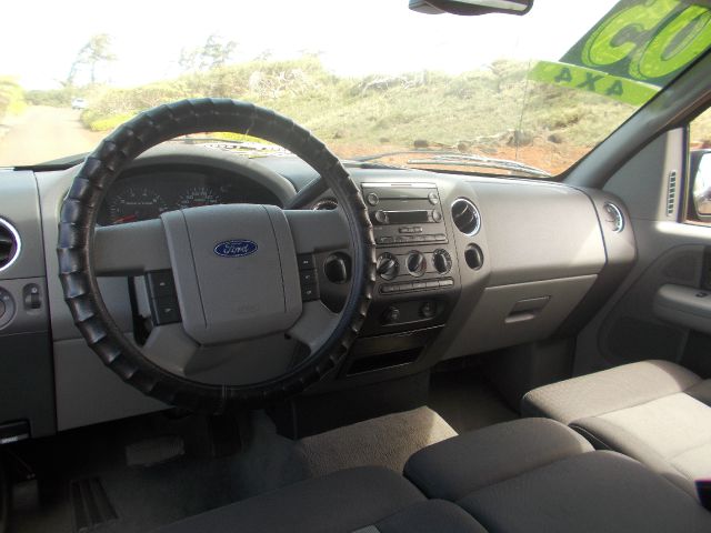 2005 Ford F150 2500 SL