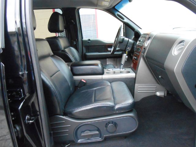 2005 Ford F150 XLT Supercrew Short Bed 2WD