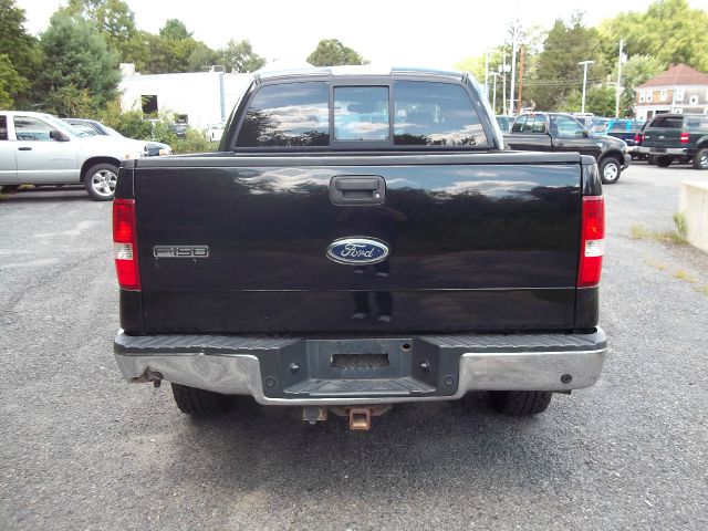 2005 Ford F150 XLT Supercrew Short Bed 2WD