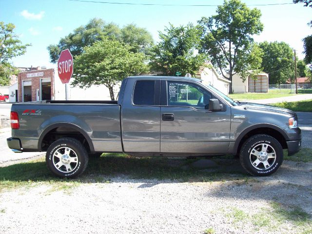 2005 Ford F150 XLT Supercrew Short Bed 2WD