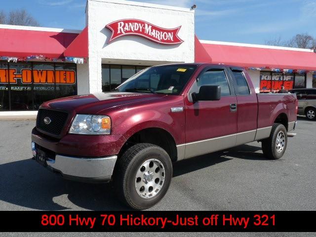 2005 Ford F150 REG CAB 119.