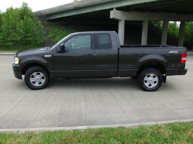 2005 Ford F150 XLT Supercrew Short Bed 2WD