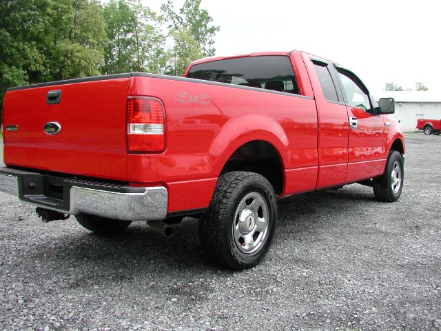 2005 Ford F150 XL 2WD Reg Cab